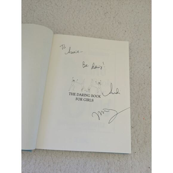 The Daring Book for Girls - Andrea J. Buchanan, Miriam Peskowitz, Hardcover 2007 - Picture 4 of 5